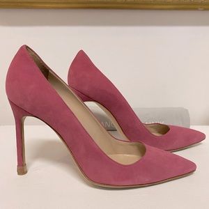 Pink Suede Manolo Blahnik Pumps, size 39